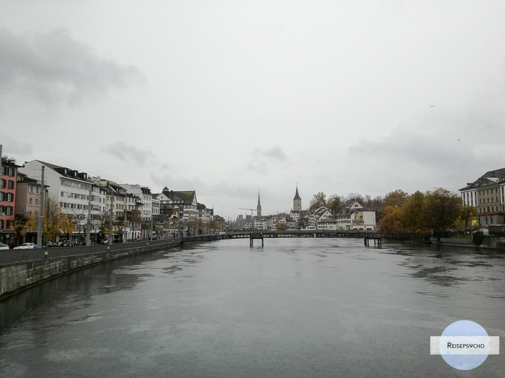 Zürich im Regen – einen Tag durch die Stadt