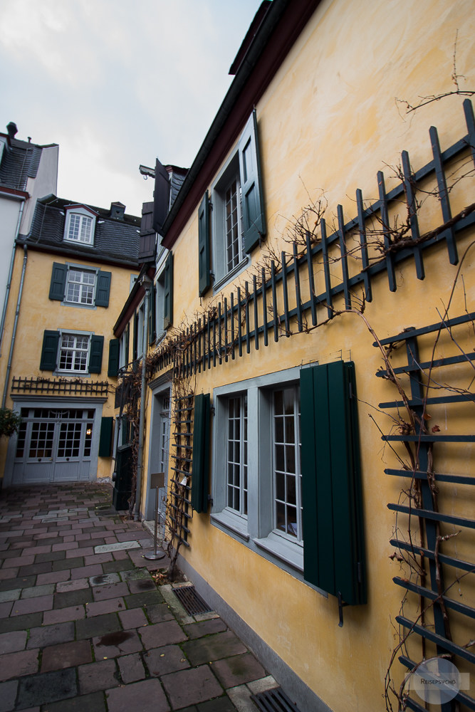 Im Innenhof des Geburtshauses von Beethoven in Bonn