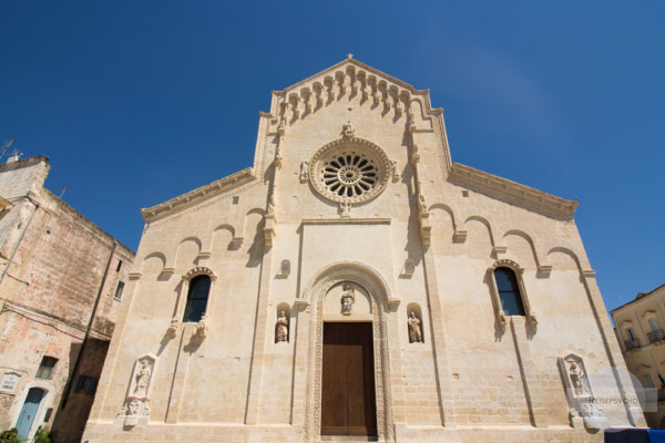 Der Dom ist eine wichtige Sehenswürdigkeit in Matera