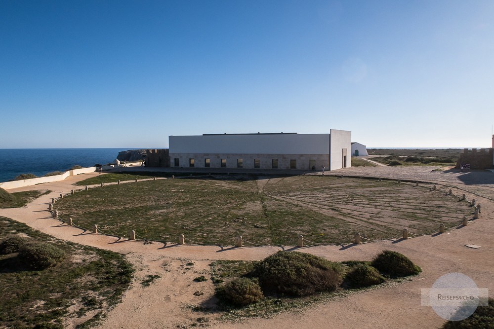 Die riesige Windrose in der Fortaleza de Sagres