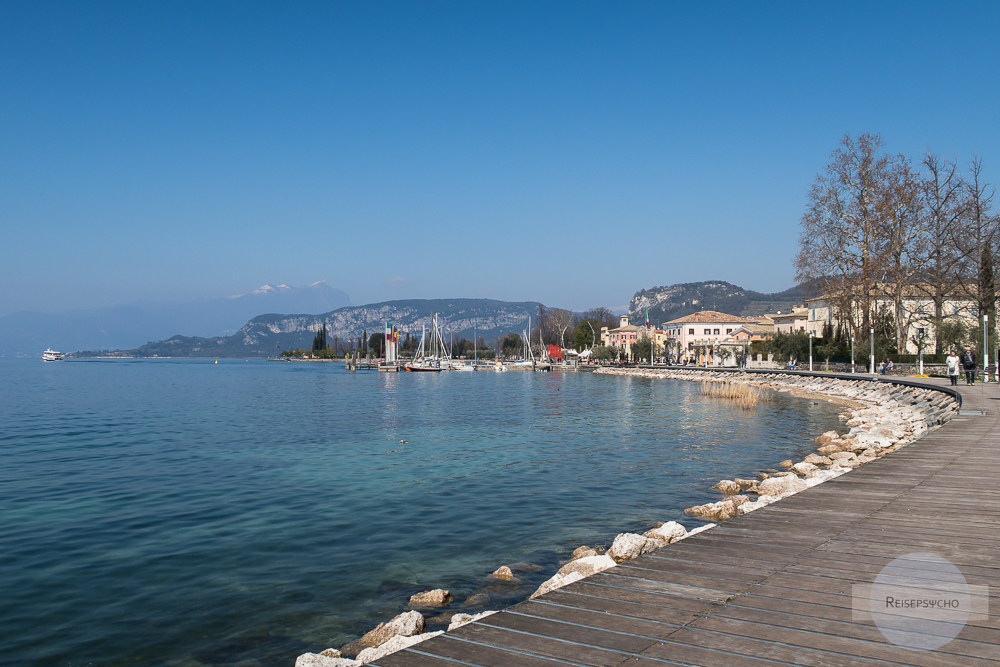 Die Promenade von Bardolino am Gardasee