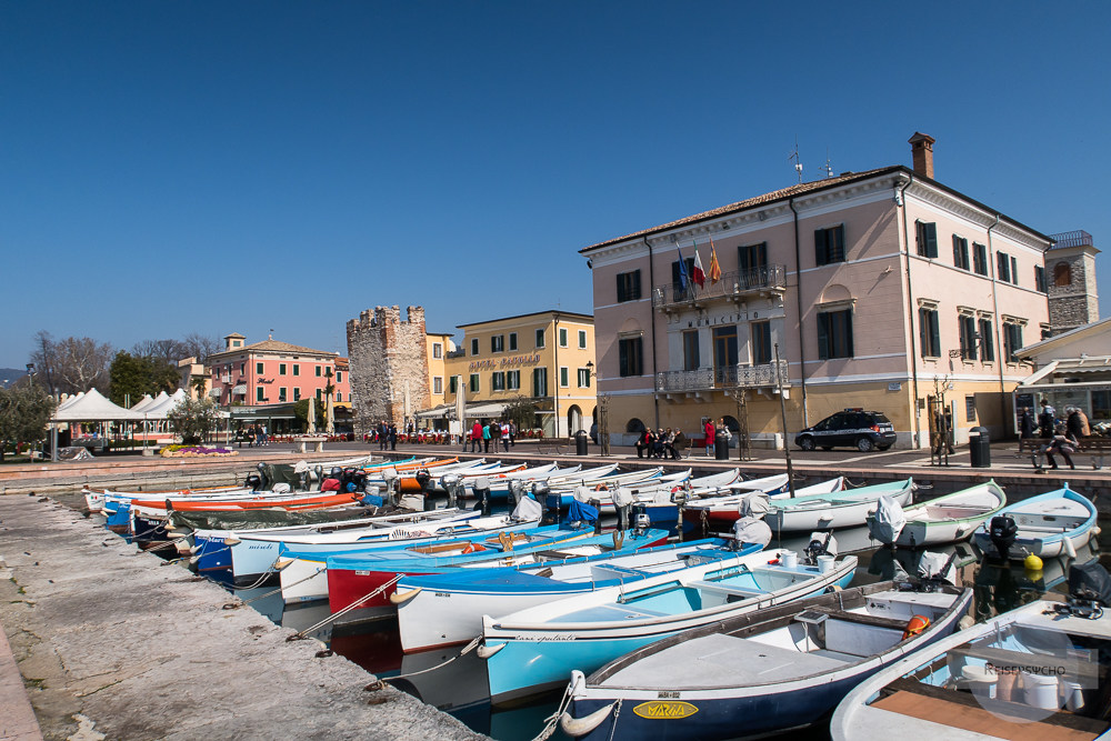 Hafen von Bardolino am Gardasee