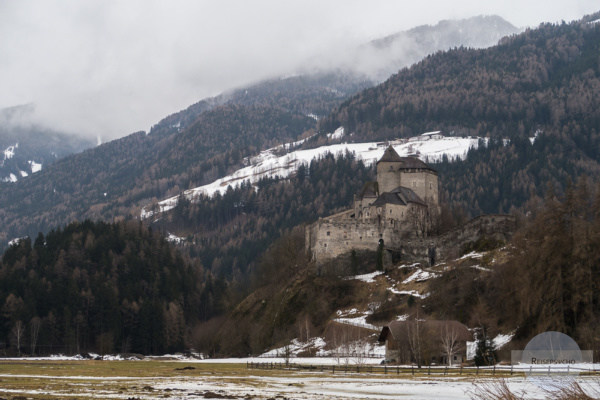 Die Burg Reifenstein in der Nähe von Sterzing - Goethes italienische Reise Etappe 1