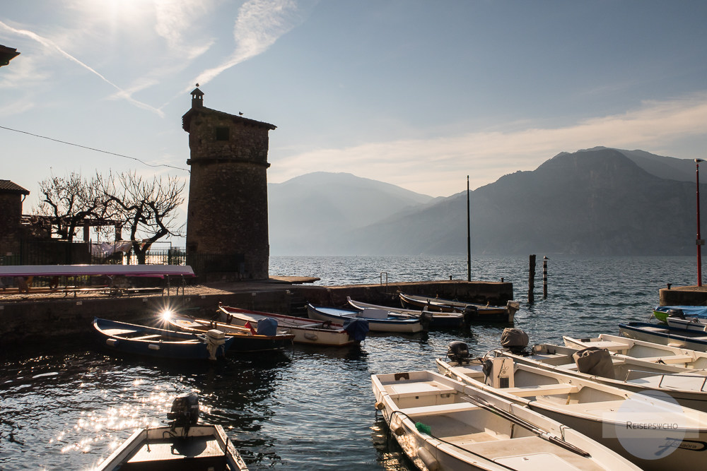 Hafen von Cassone bei Malcesine am Gardasee