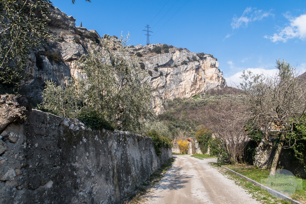 Die Via di Santa Lucia in Torbole