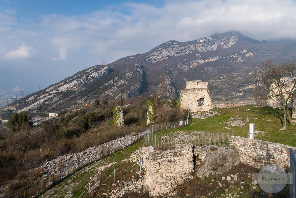 Runien des Castel Penede am Gardasee