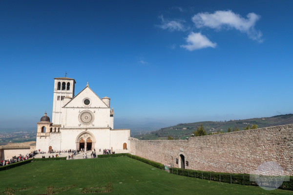 Die wunderschöne Basilika des Hl. Franziskus in Assisi - Goethes italienische Reise Etappe 3