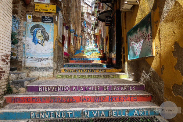 Via Neve in Agrigento mit Streetart