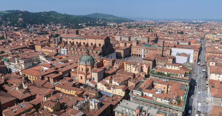 Die sieben Geheimnisse von Bologna – eine Suche nach versteckten Details