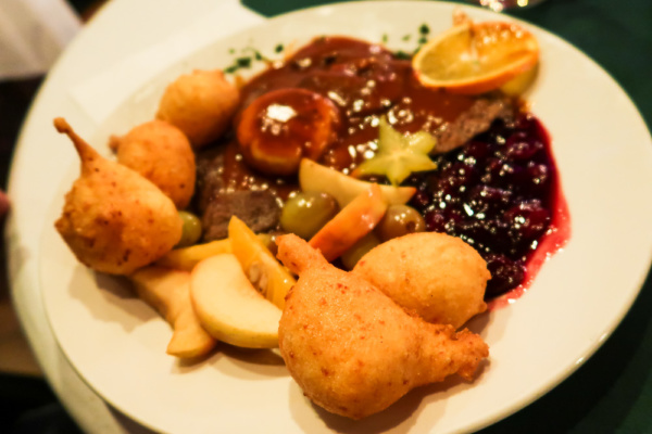 Rehrücken Essen in Ungarn