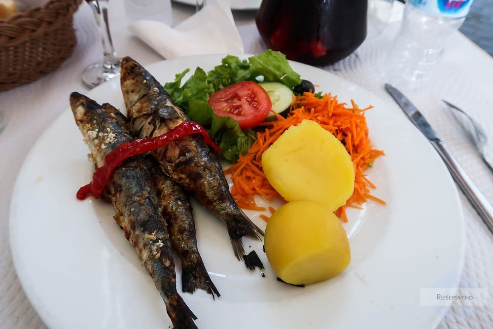 Gegrillte Sardinen in Portugal