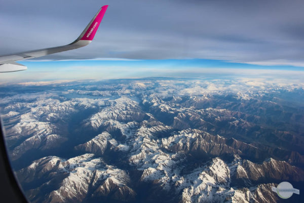 Blick auf die Alpen vom Flugzeug aus