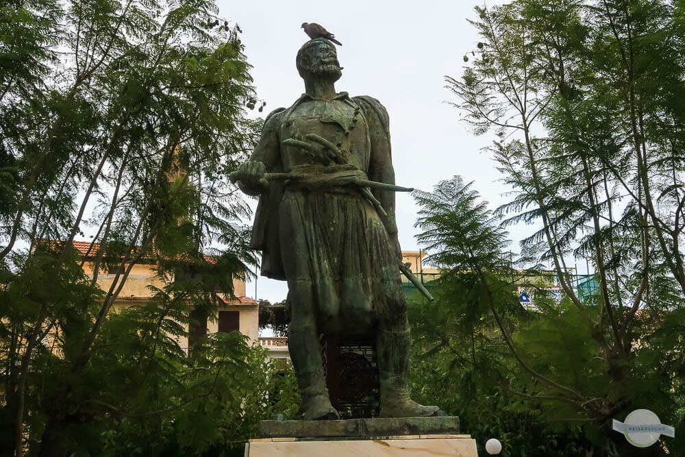 Statue von Freiheitskämpfer in Rethymno