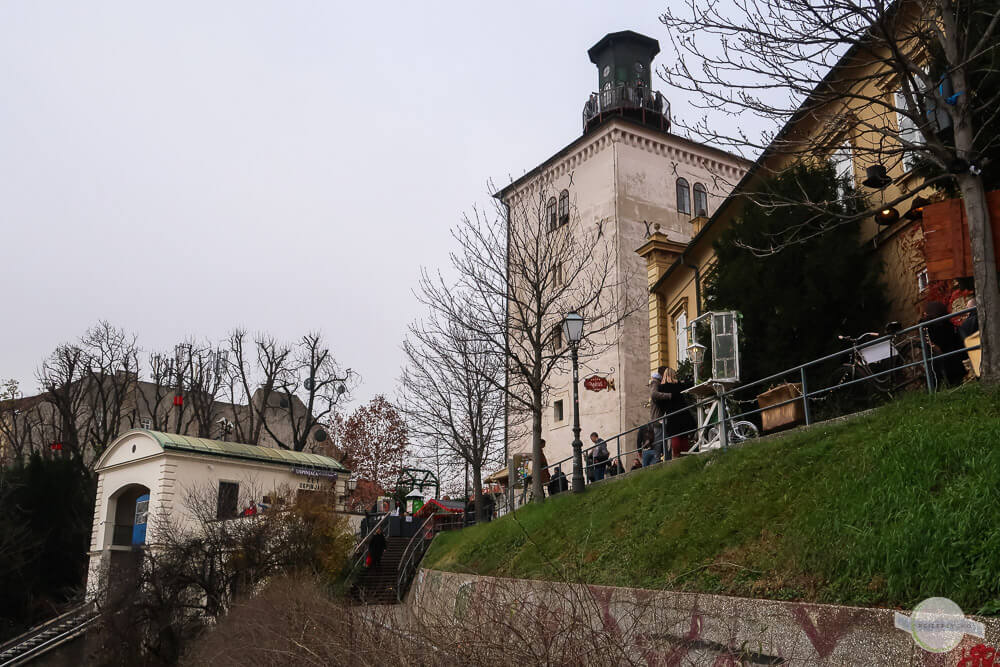 Der Kanonenturm von Zagreb