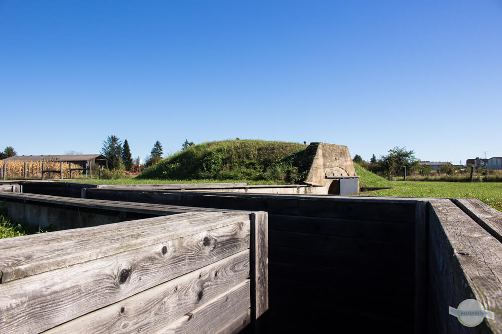 Bunker und Schützengraben in Bildein