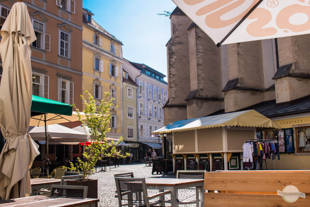 Sitzen am Franziskanerplatz