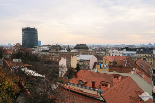 Ausblick auf die Unterstadt in Zagreb