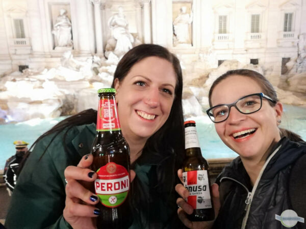 Mit glutenfreiem Bier in Rom an Trevibrunnen