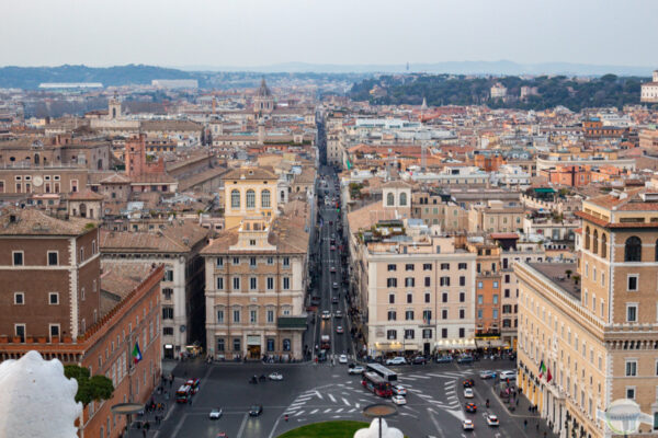 Blick über die Straßen Roms