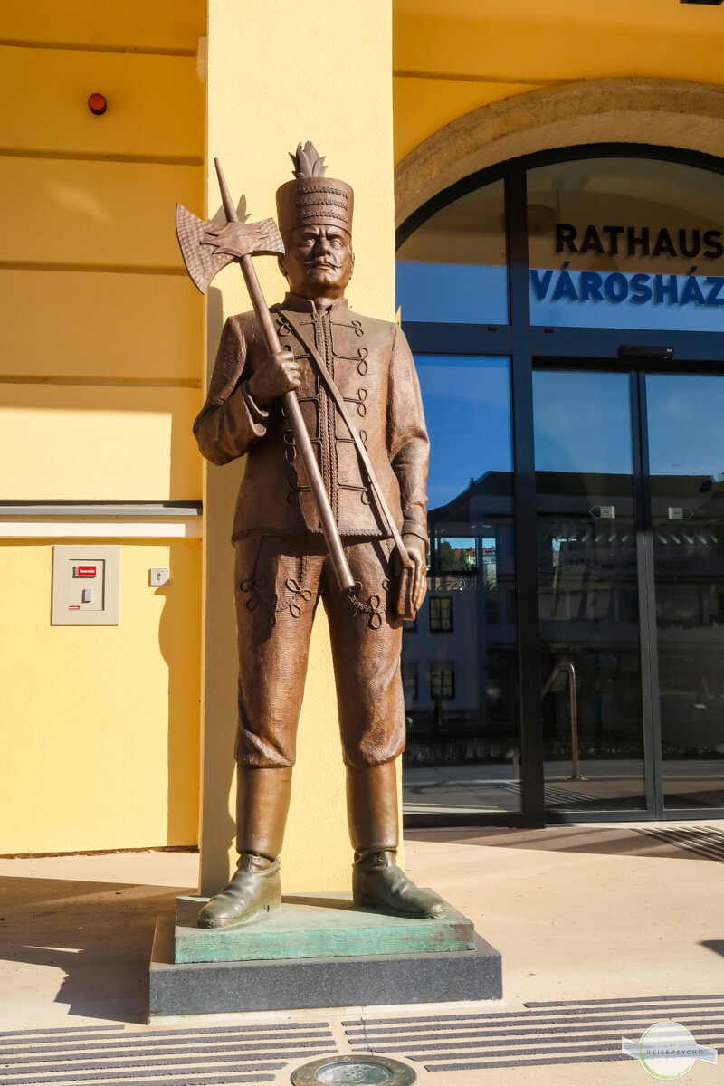 Grenzwächter als Statue in Oberwart