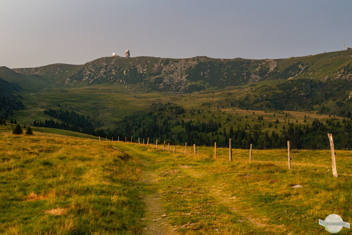 Wanderweg über das Kar rauf zum Großen Speikkogel