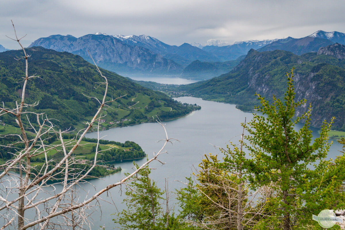 Ausblick auf den Mondsee und den Wolfgangsee