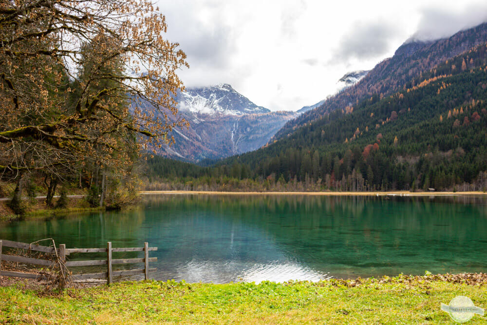 Jägersee: türkises Wasser, dahinter die Berge