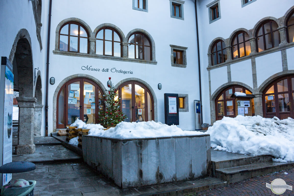 Uhrenmuseum in Pesariis