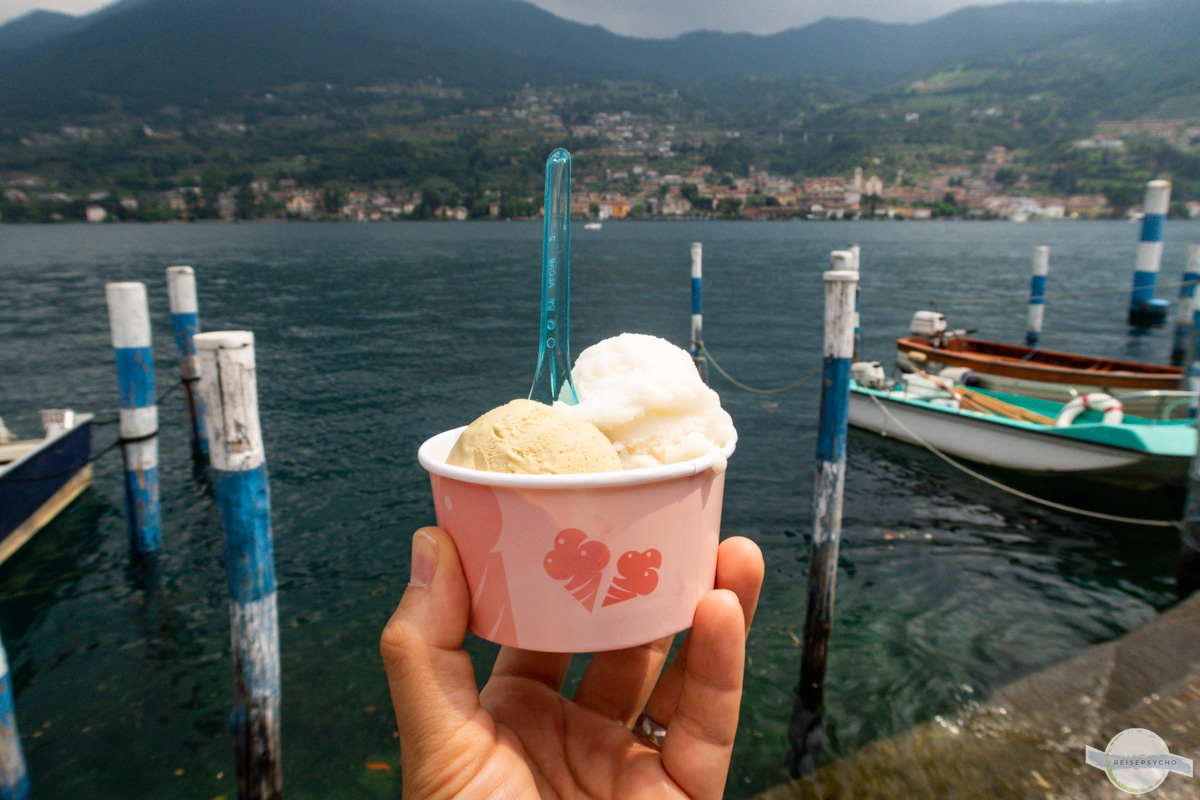 Eis essen am Iseosee