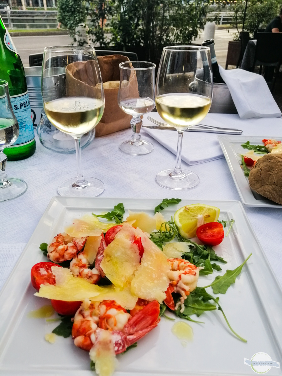 Garnelensalat mit Weinbegleitung