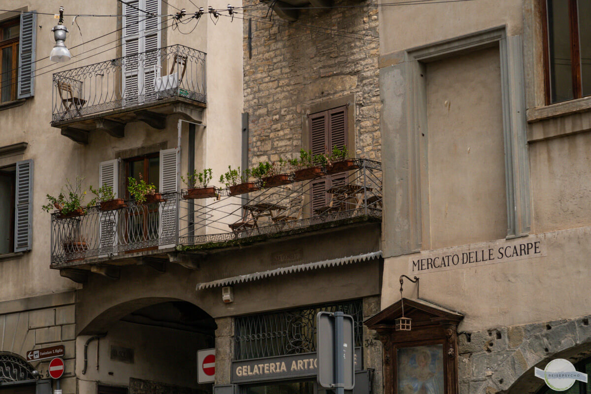 Piazza Mercato delle Scarpe