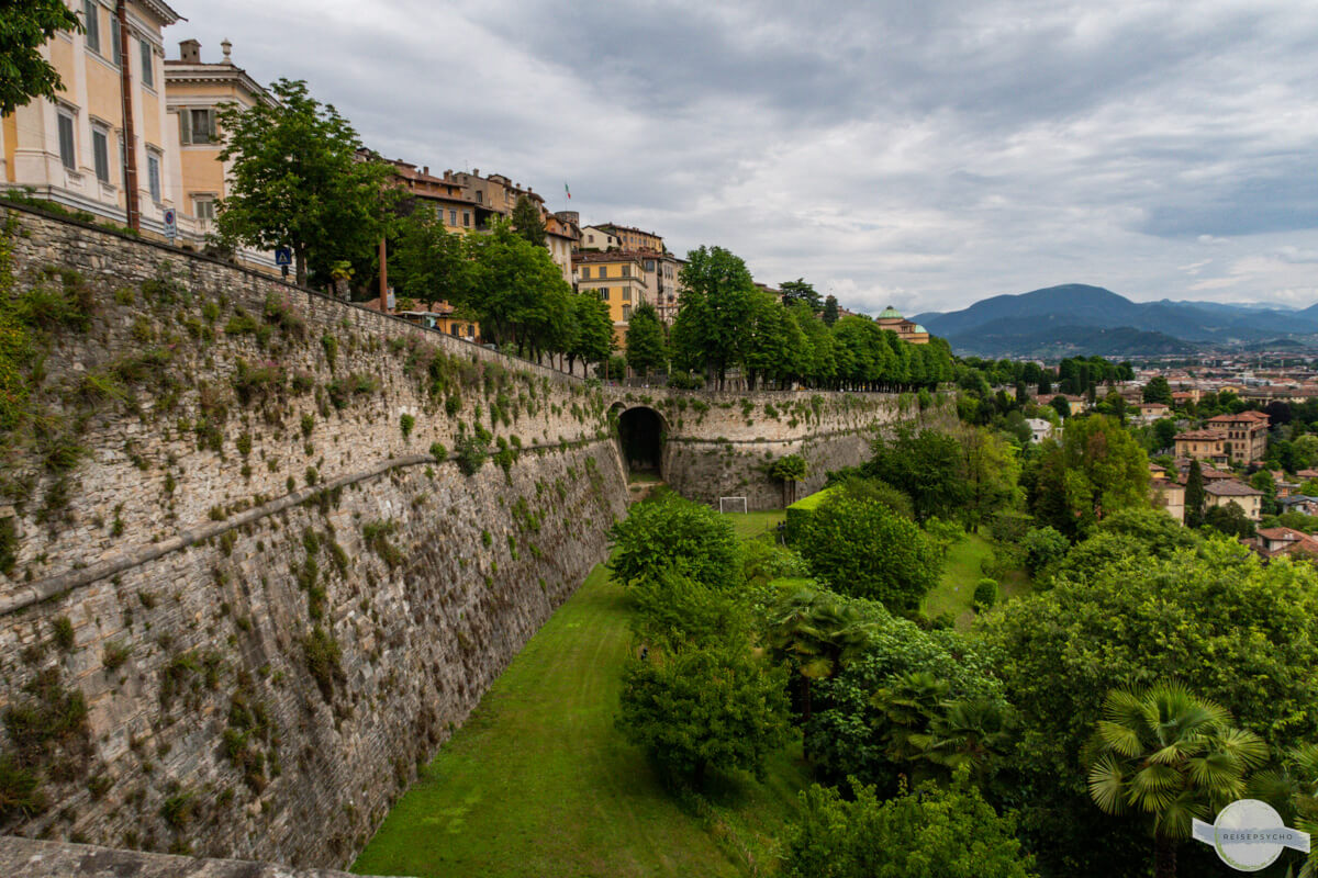 Die venezianische Stadtmauer von Bergamo