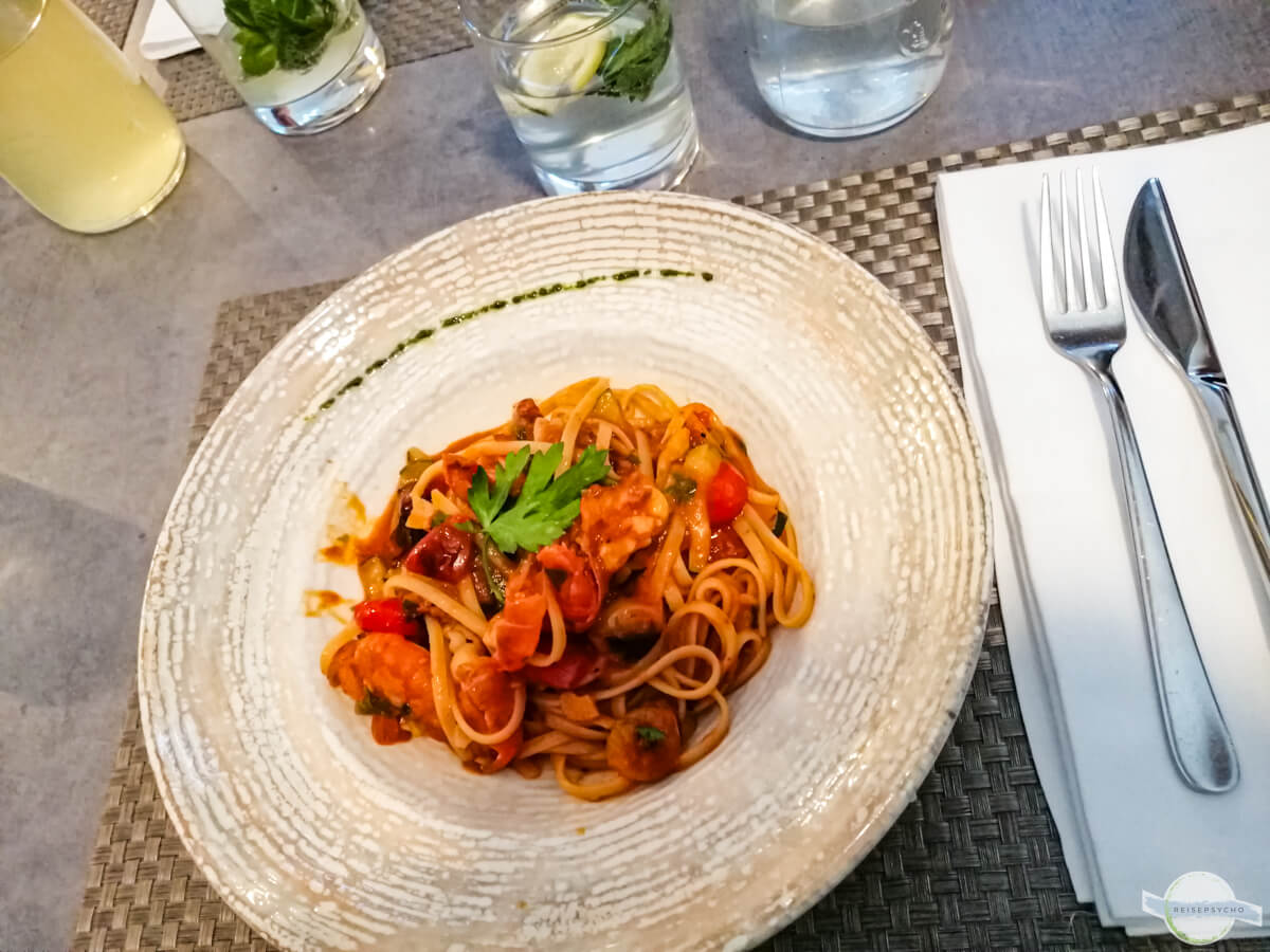 Tagliatelle mit Garnelen im Il Cavallino