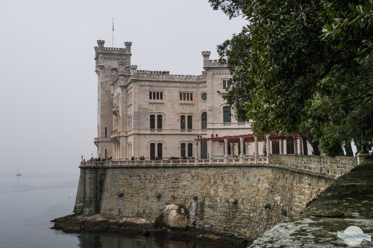 Babymoon in Triest: Schloss Miramare besichtigen