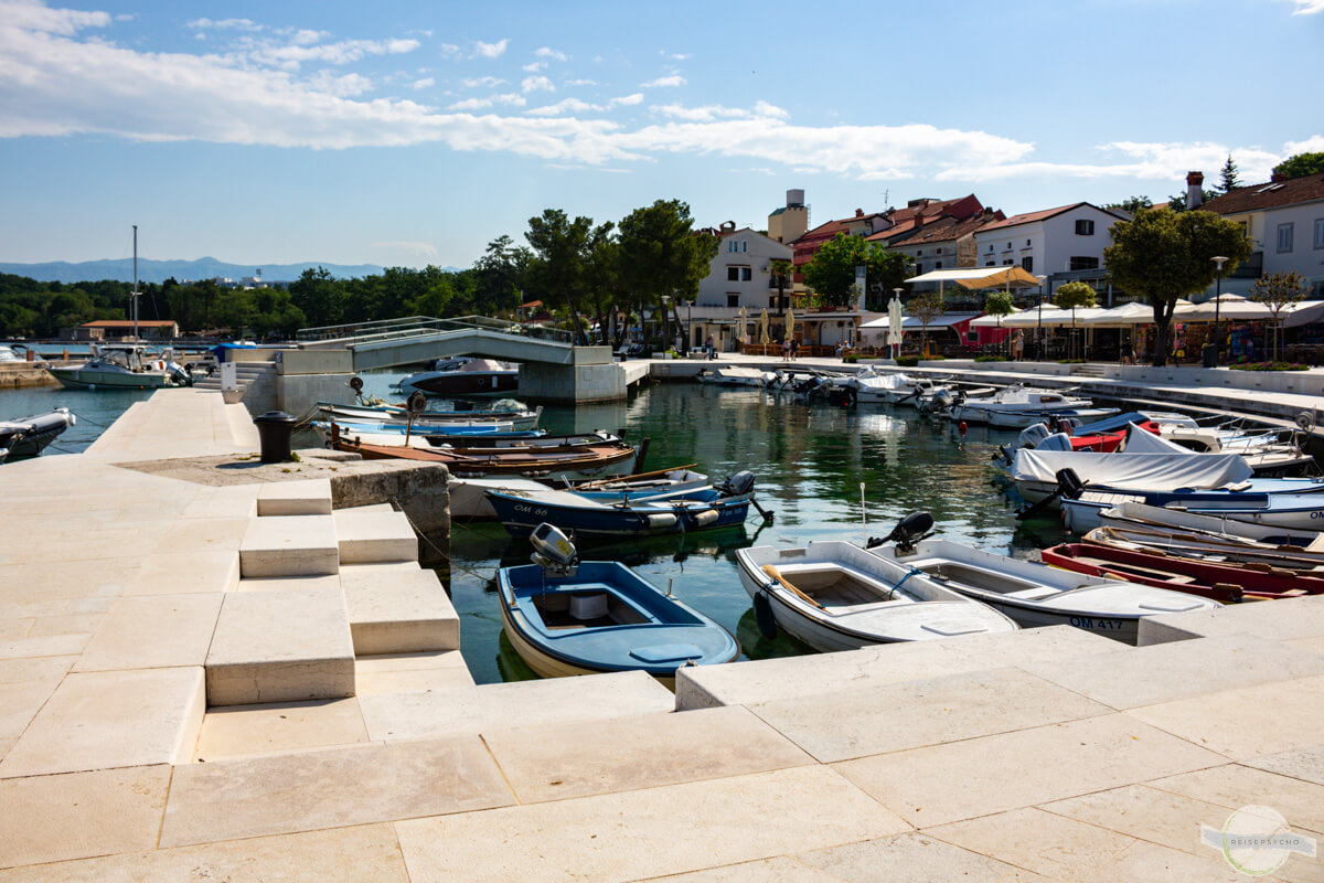 Der Hafen von Njivice