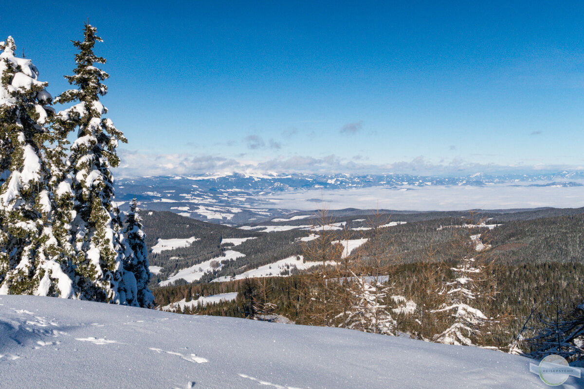 Gipfel Bärofen mit Ausblick