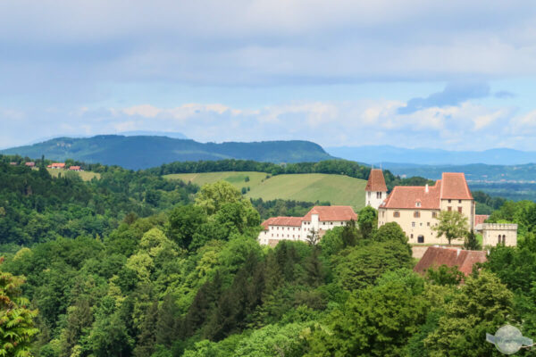 Südsteiermark Ausblick auf Schloss Seggau