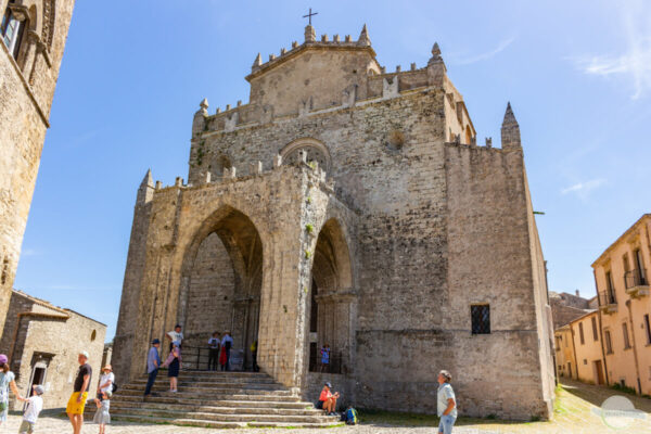 Dom "Real Chiesa Madrice Insigne Collegiata" in Erice