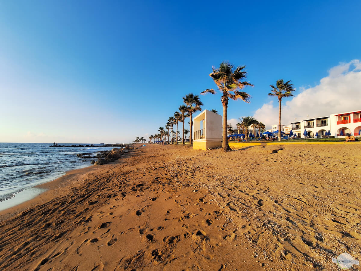 Der Strand westlich von Paphos