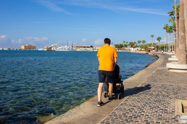 Hafenpromenade in Paphos am Morgen