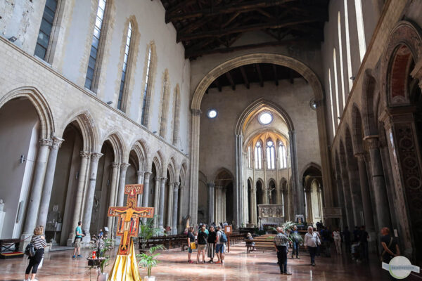 Kirche San Lorenzo Maggiore in Neapel