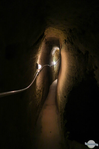 Unterirdischer Gang