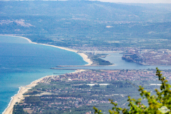 Der Hafen von Gioia Tauro