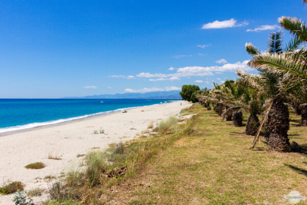 Strand in Roccella Ionica