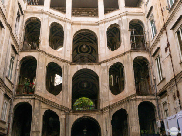 Palazzo Spagnolo in Neapel