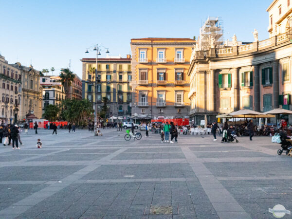 Piazza Dante Neapel
