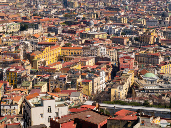 Stadtviertel und Straßen in Neapel