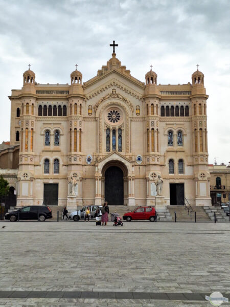 Kathedrale von Reggio Calabria von außen